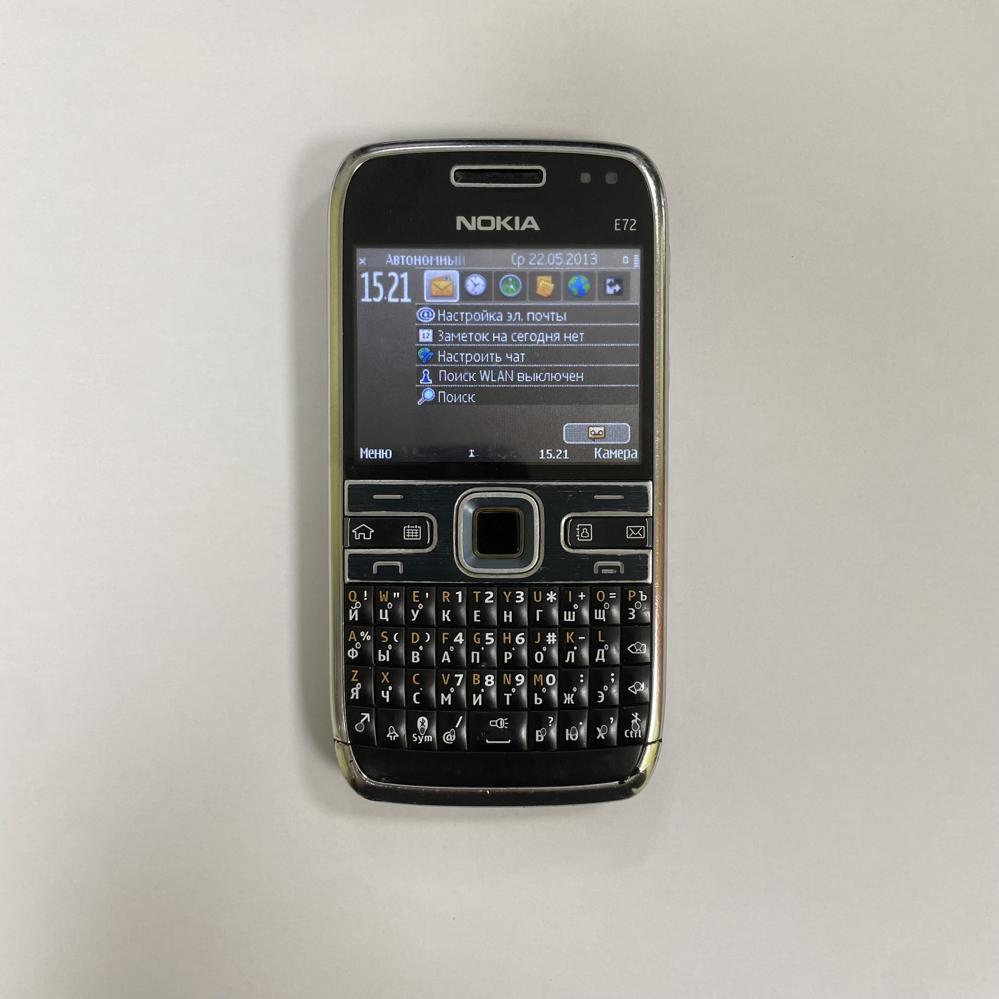 Nokia E72