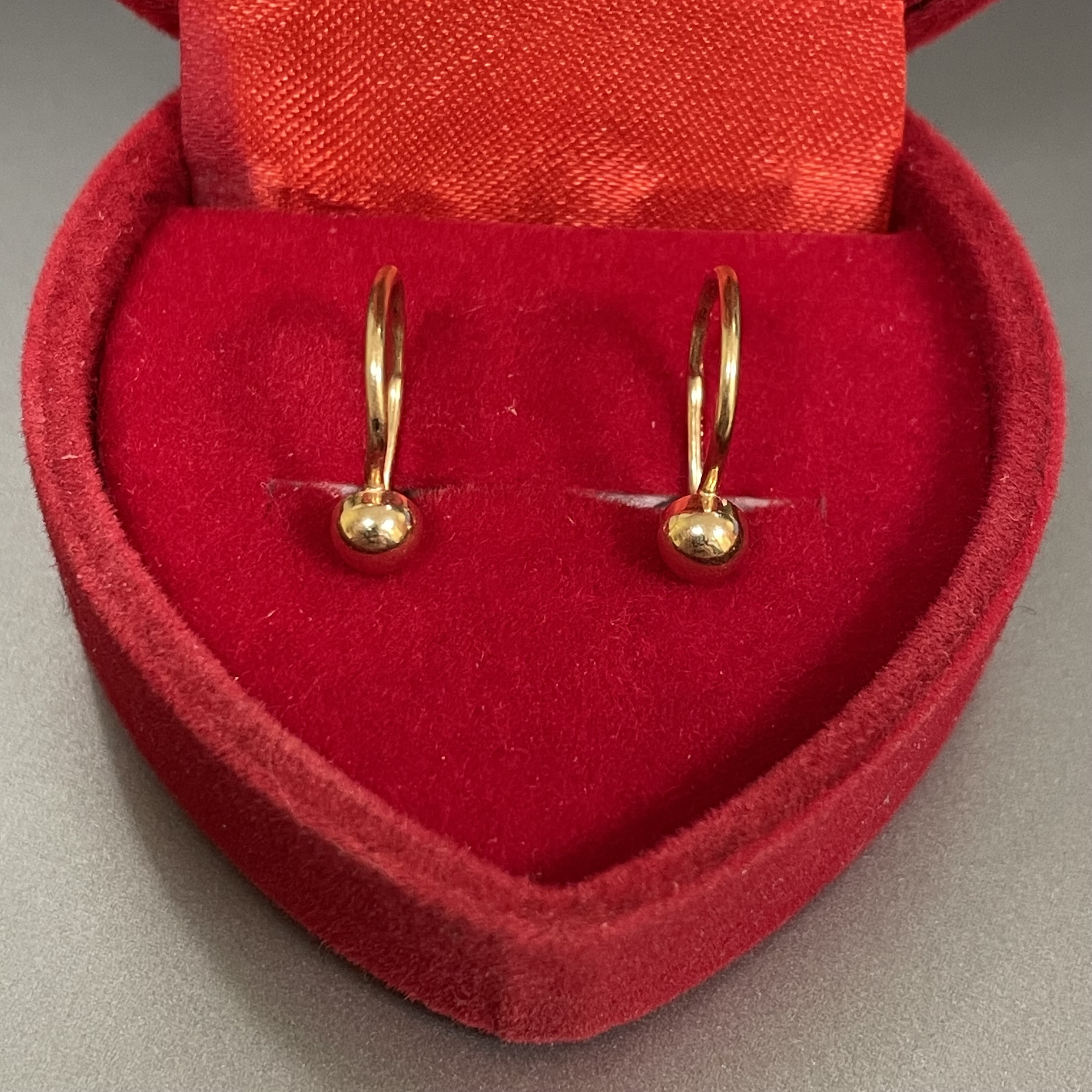 Сережки Золото 585 1.22 г