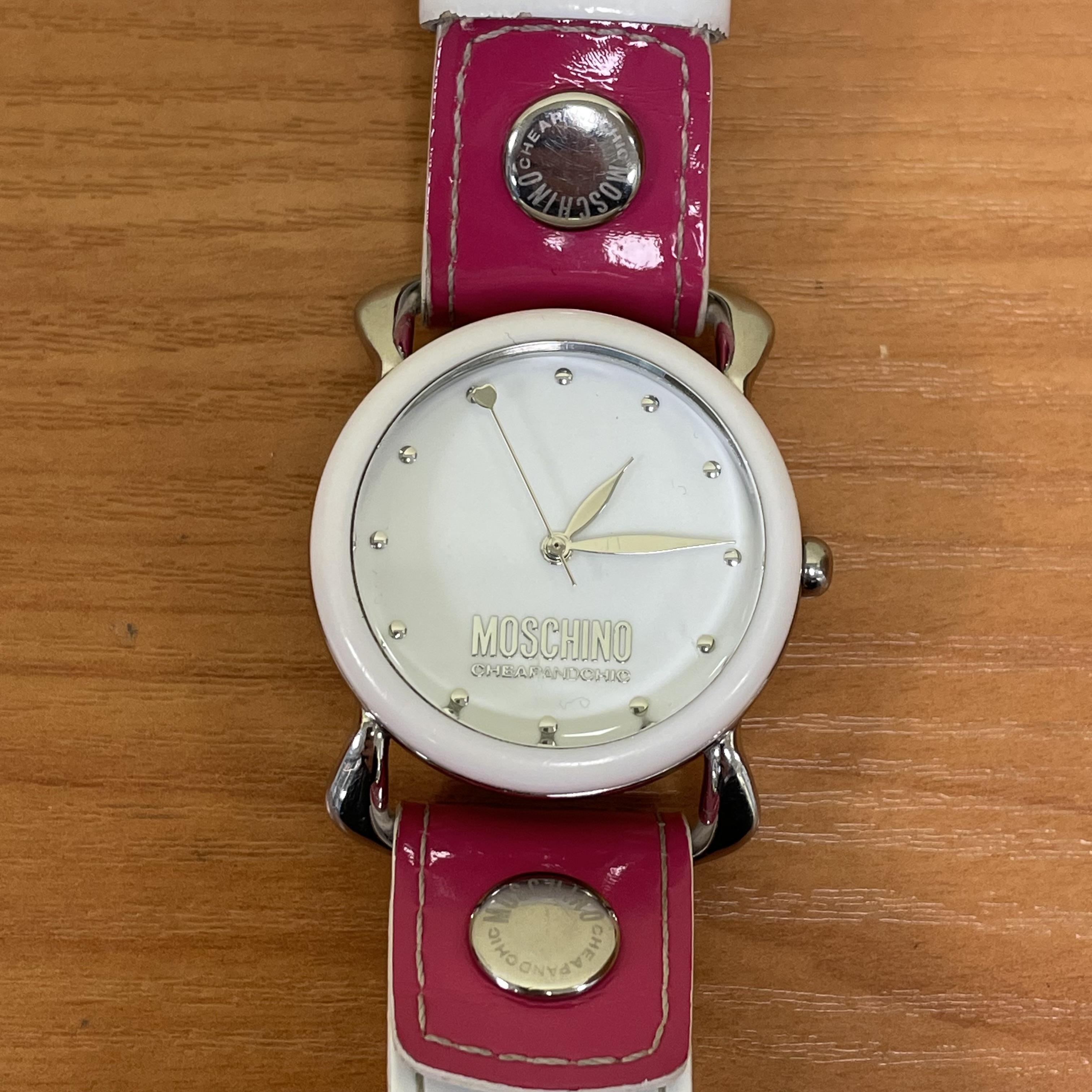 Часы Moschino Cheap and Chic