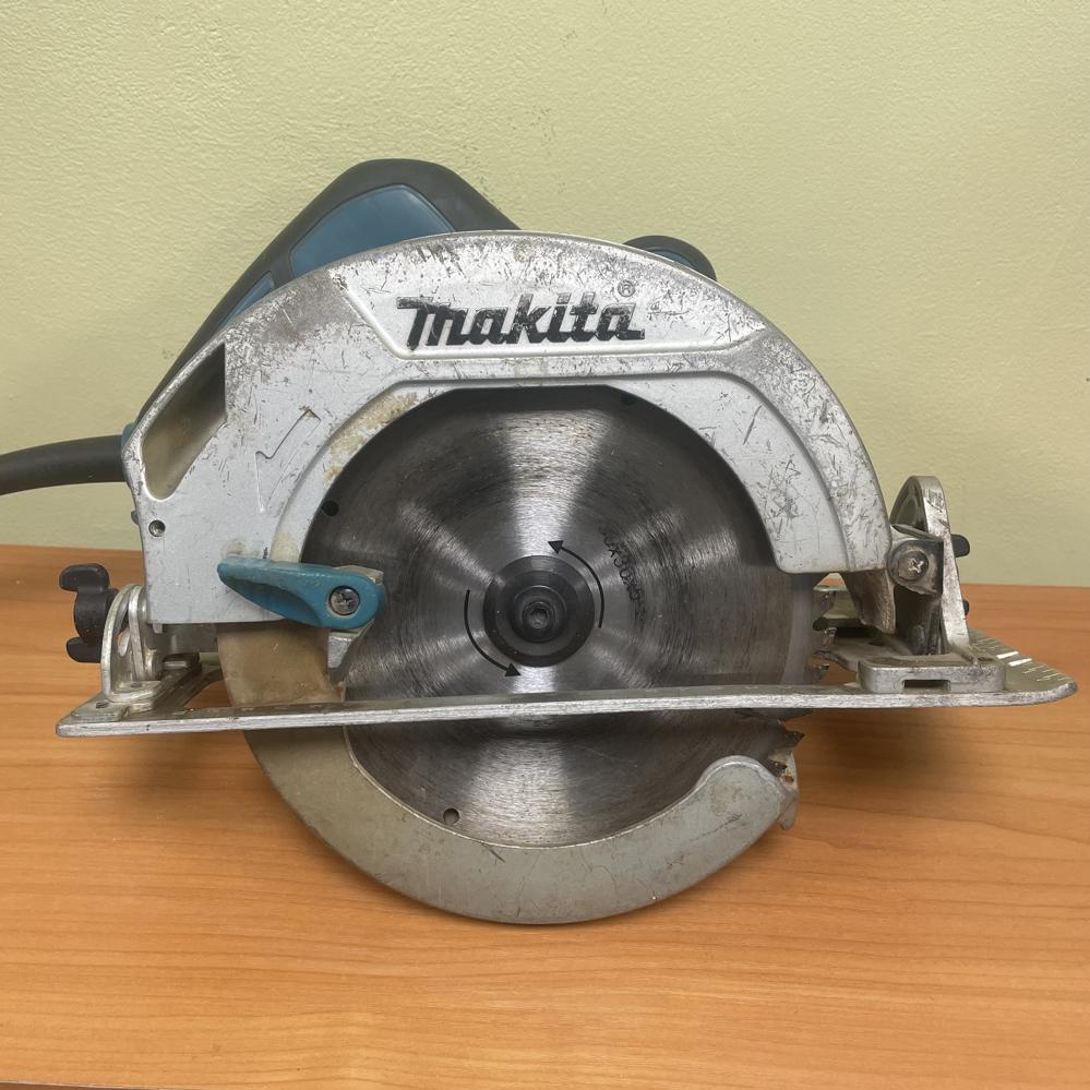 Дисковая пила Makita HS7601