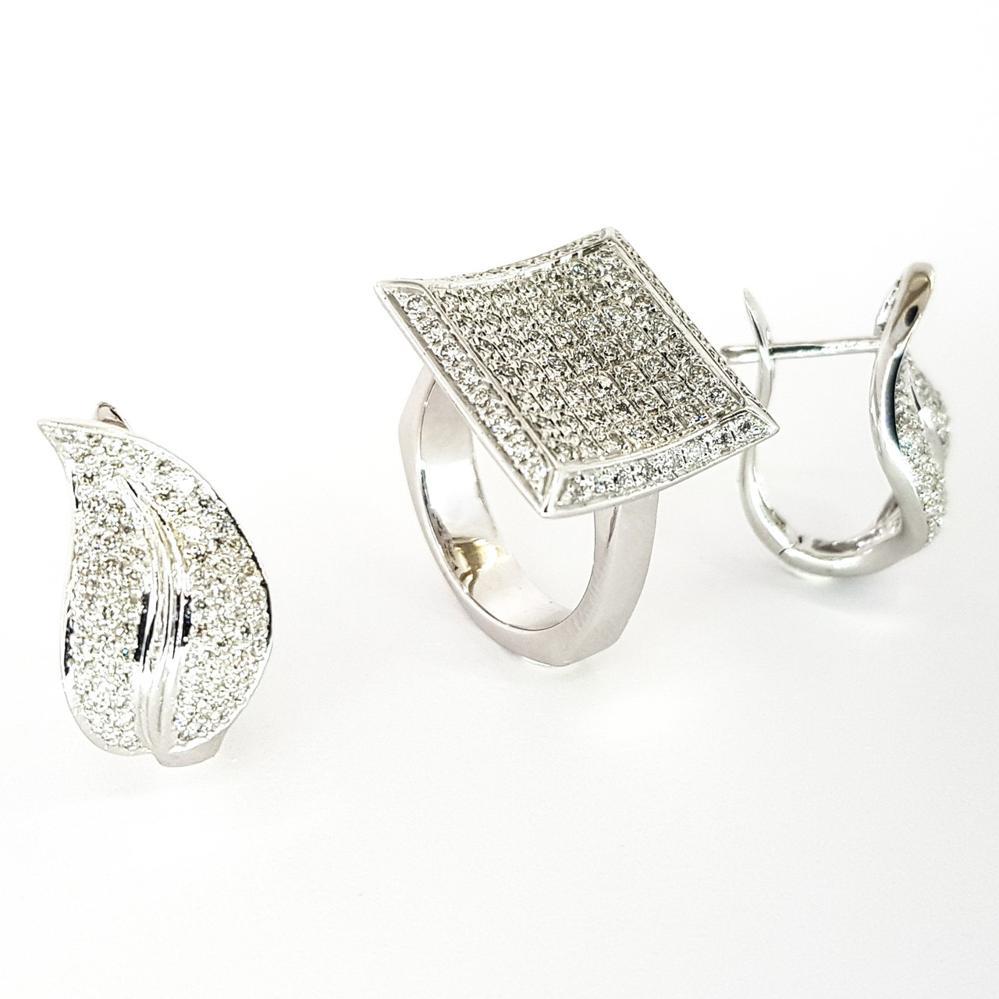 Золота каблучка з білого золота 750 проби квадрат