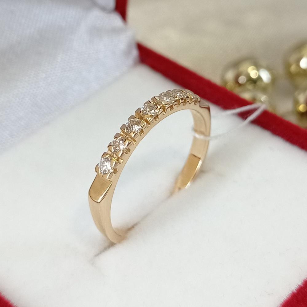 Золота каблучка доріжка з діамантами
