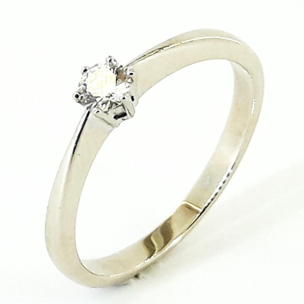 Золота каблучка з білого золота з діамантом 585 проби 17 розмір