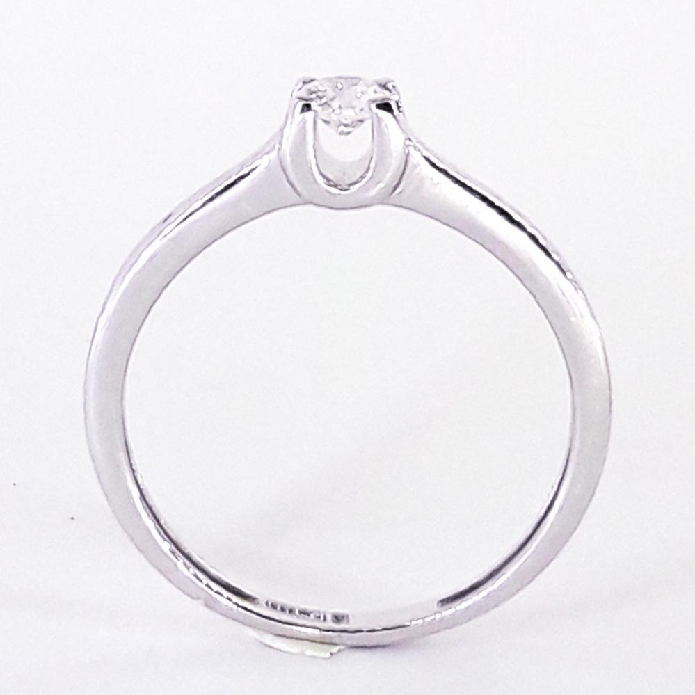 Золота каблучка з білого золота