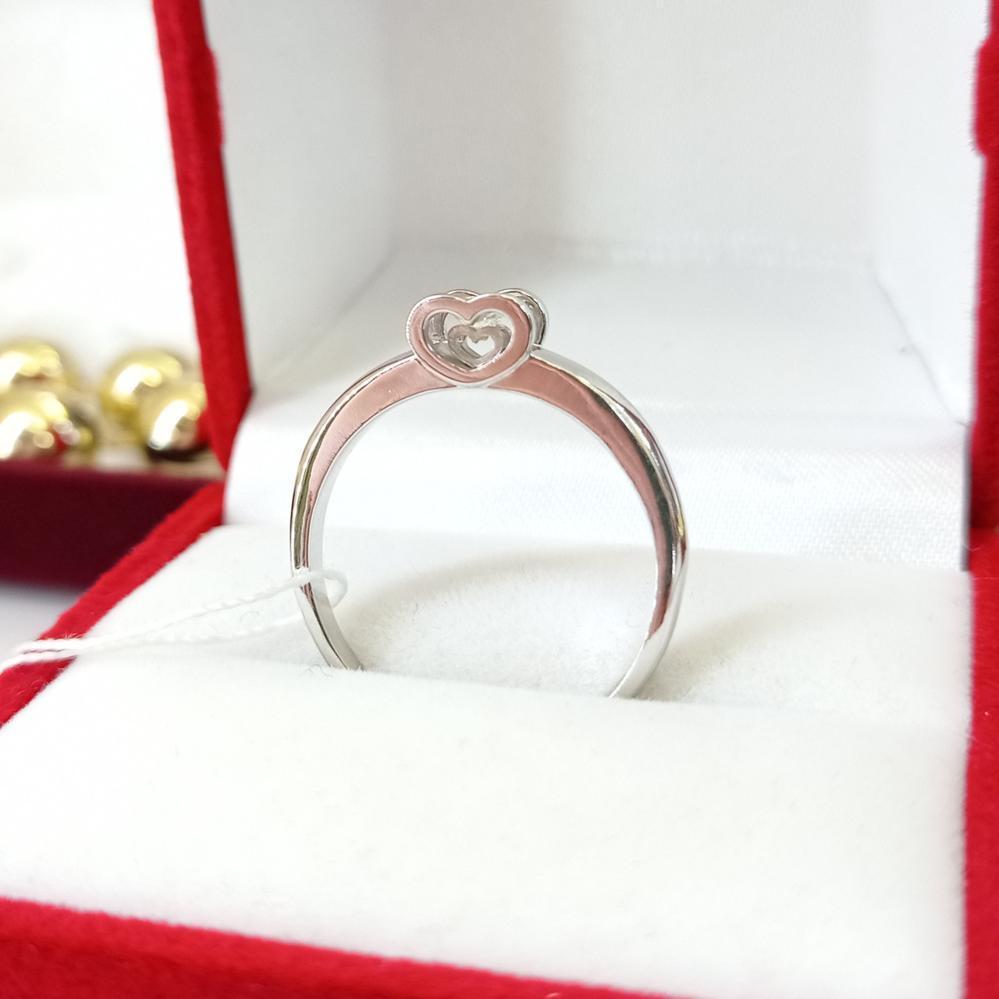 Золота каблучка з діамантом серце