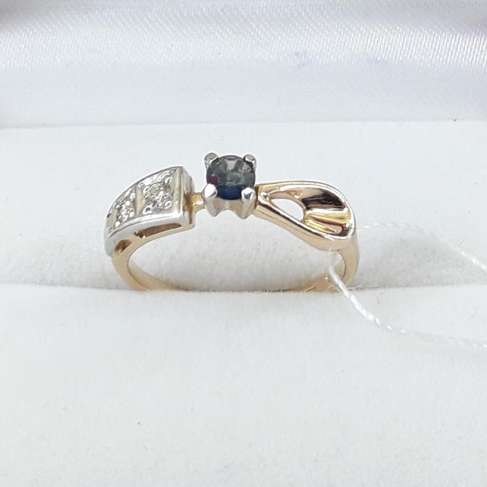Золота каблучка з сапфіром і діамантами розмір 17