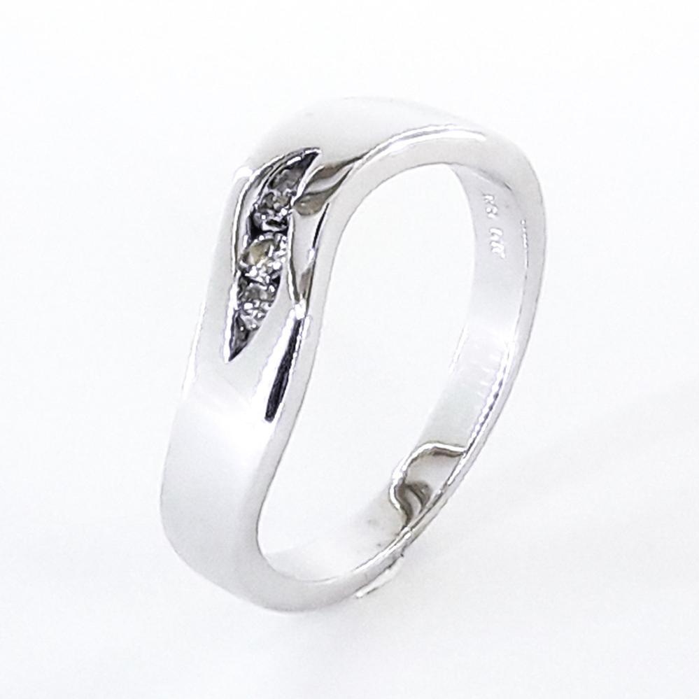 Золота каблучка з діамантами біле золото