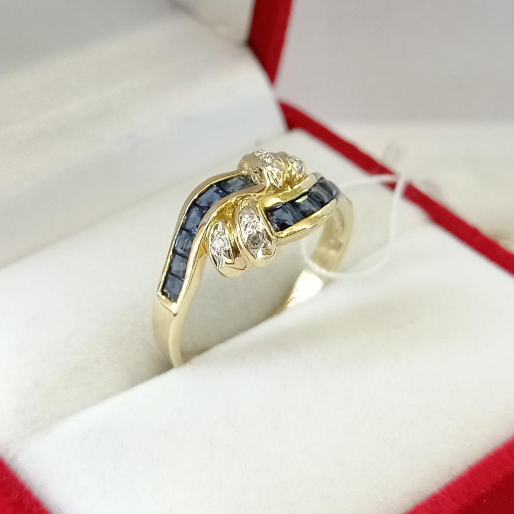 Золота каблучка з сапфірами та діамантами