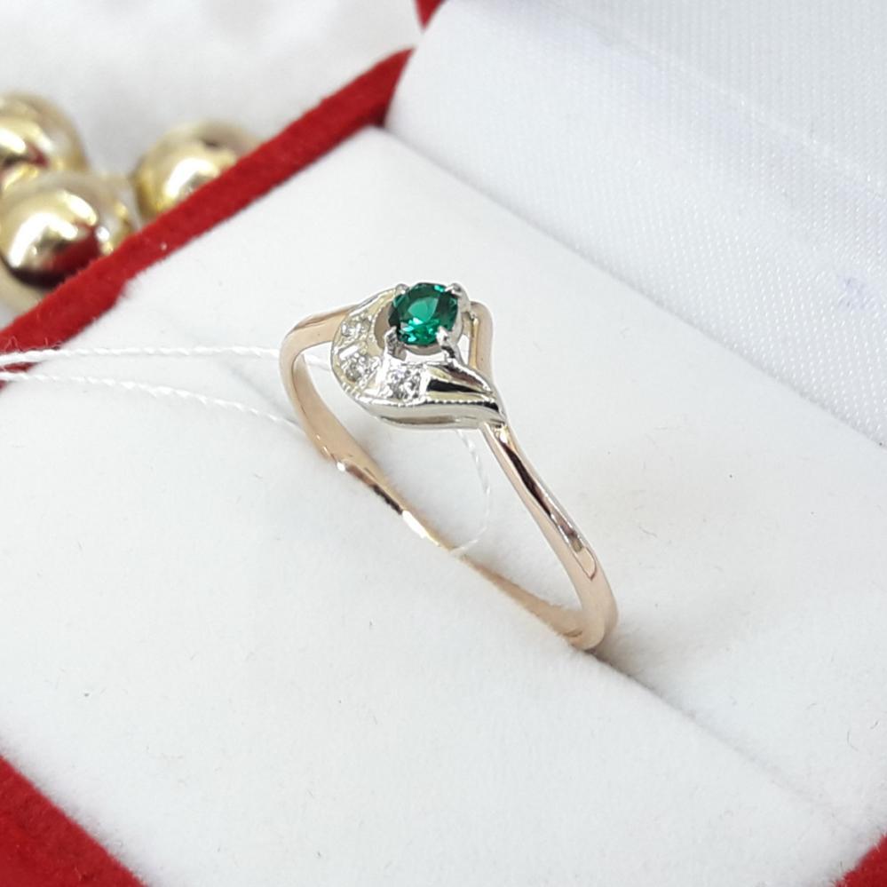 Золота каблучка з смарагдом і діамантами розмір 18