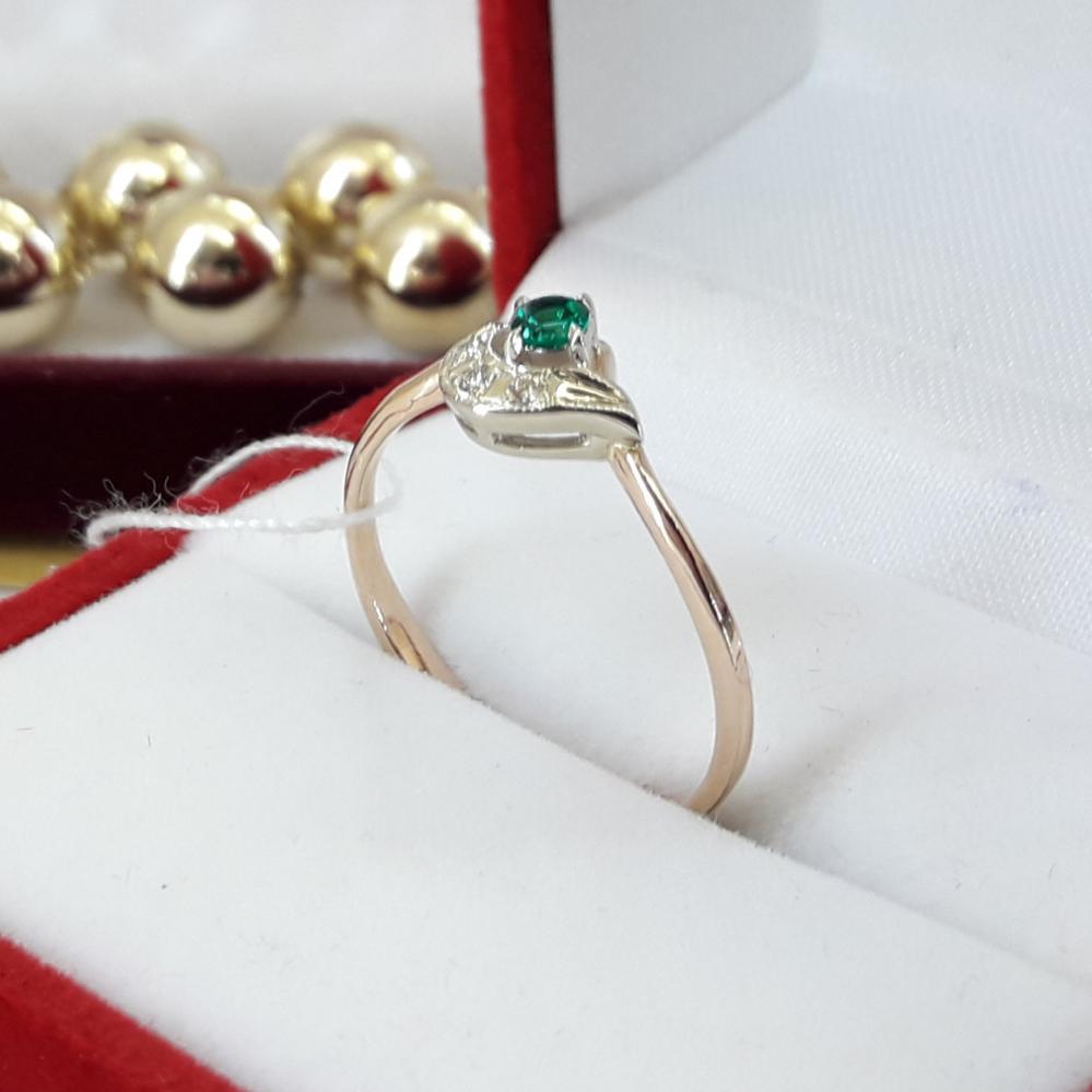 Золота каблучка з смарагдом і діамантами розмір 18