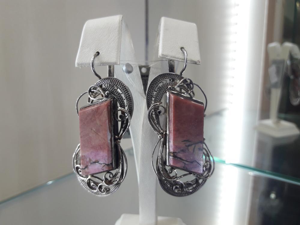 Срібні сережки з родонітом