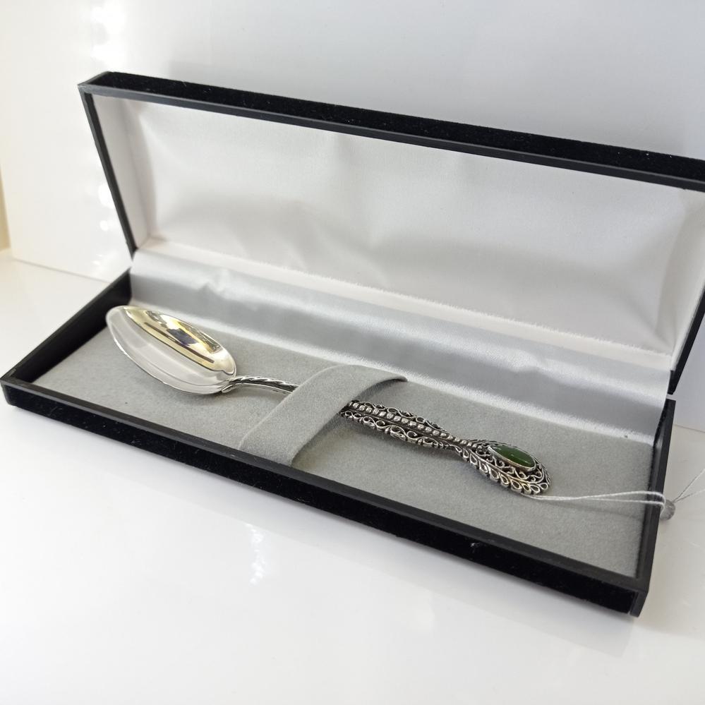 Чайна срібна ложка з Хризопразом