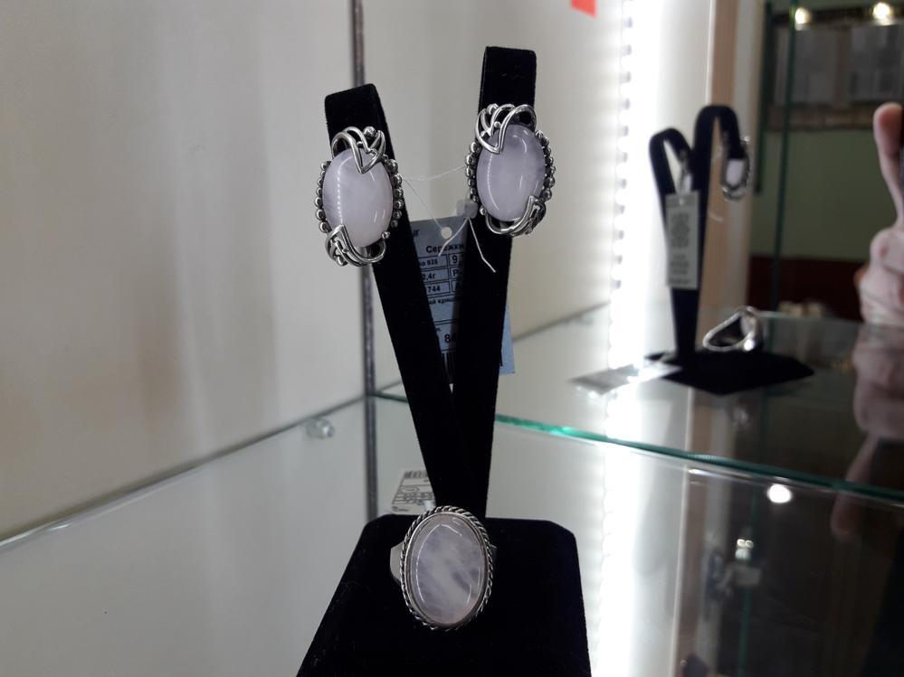 Срібний набір кільце сережки з рожевим кварцом