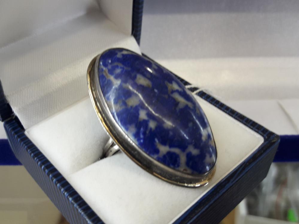 Срібне кільце з лазуритом 925 проби, розмір 19,5