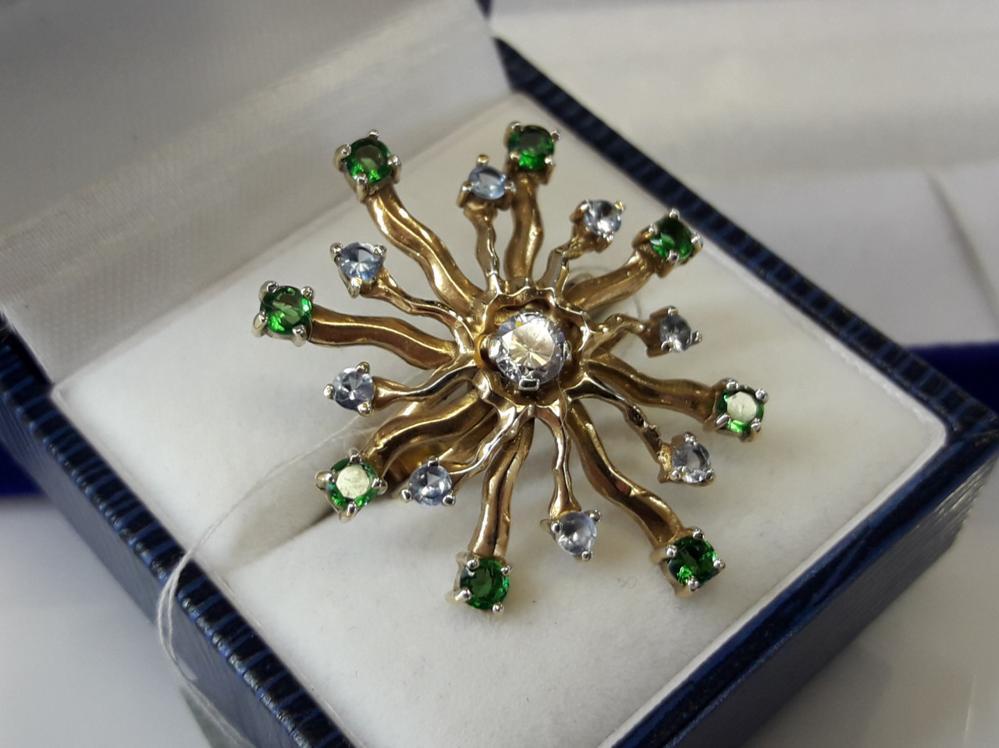 Срібне кільце з позолотою квітка