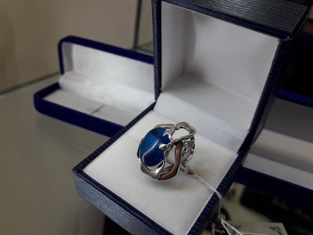 Срібне кільце із синім кубічним цирконієм