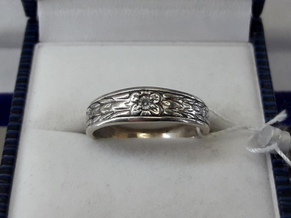 Срібне кільце 925 проби