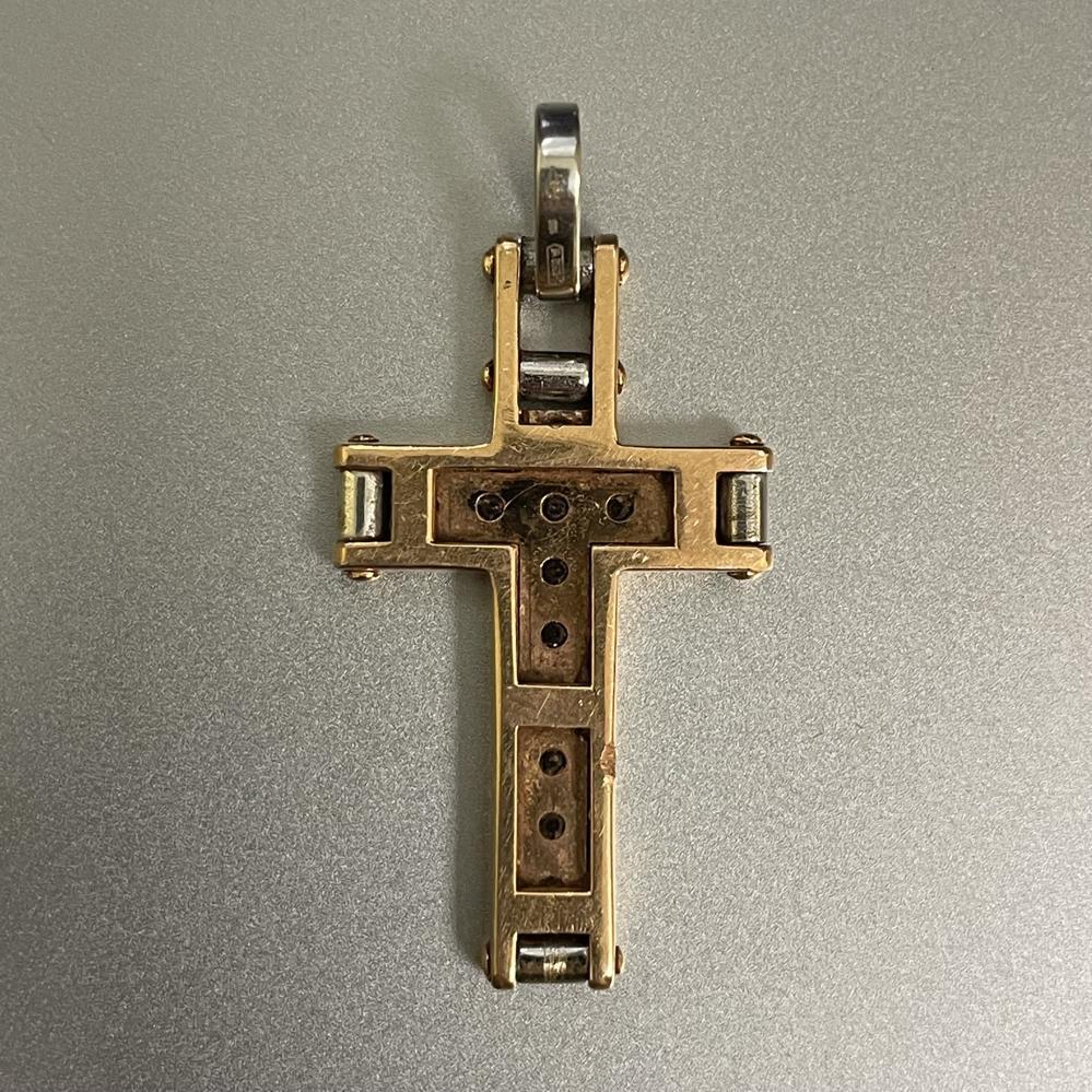 Мужской крестик с бриллиантами "Grace" от Baraka